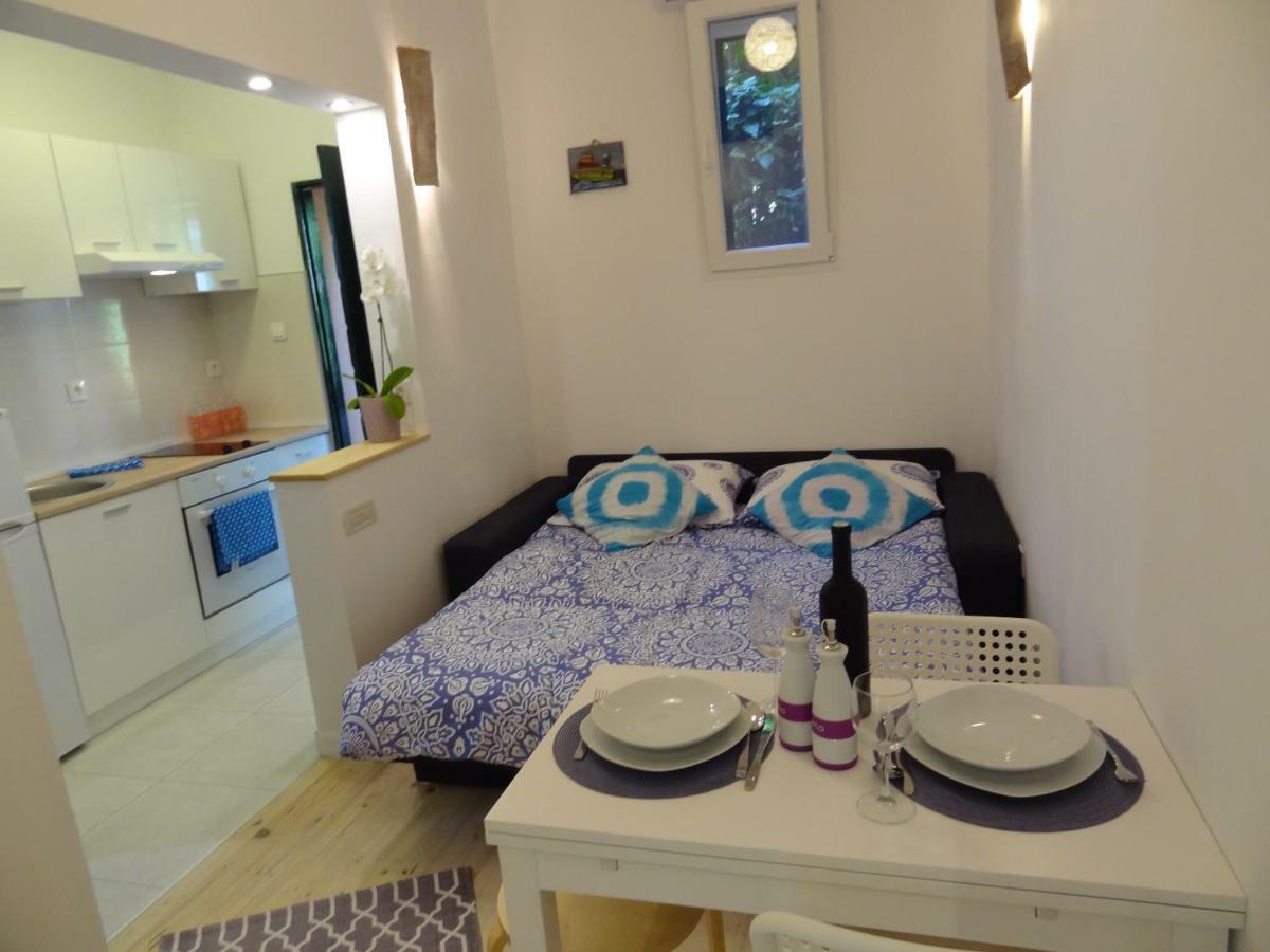 Apartment Bezic Kaštela Eksteriør bilde