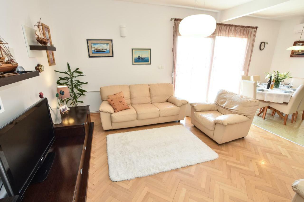 Apartment Bezic Kaštela Eksteriør bilde